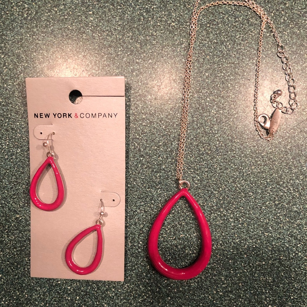 New York & co pink enamel / silver tone earring set new